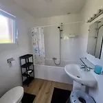 2025 Reno 2-bed Escape W Pool Min To Golfcources *