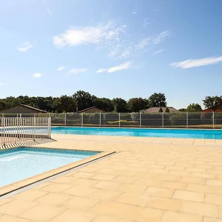 度假居 2025 Reno 2-bed Escape W Pool Min To Golfcources Les Forges (Deux-Sevres)