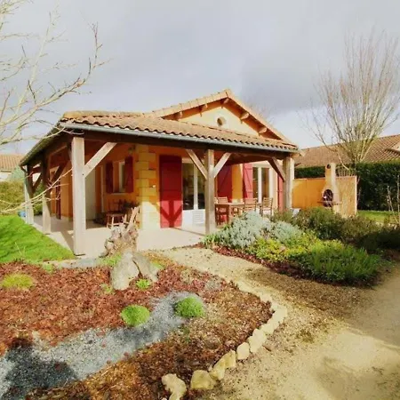 Holiday home Charming 2-bed House In Les Forges With Pool