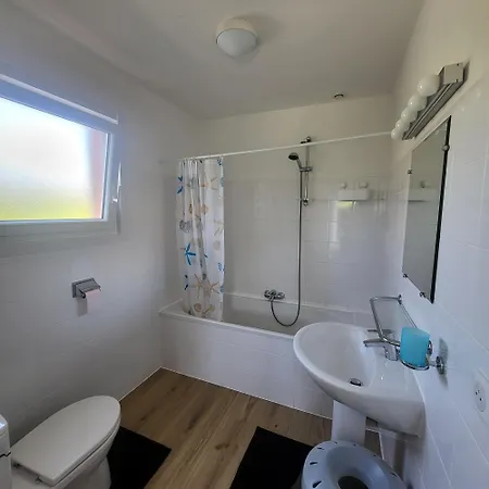 Holiday home 2025 Reno 2-bed Escape W Pool Min To Golfcources Les Forges (Deux-Sevres)